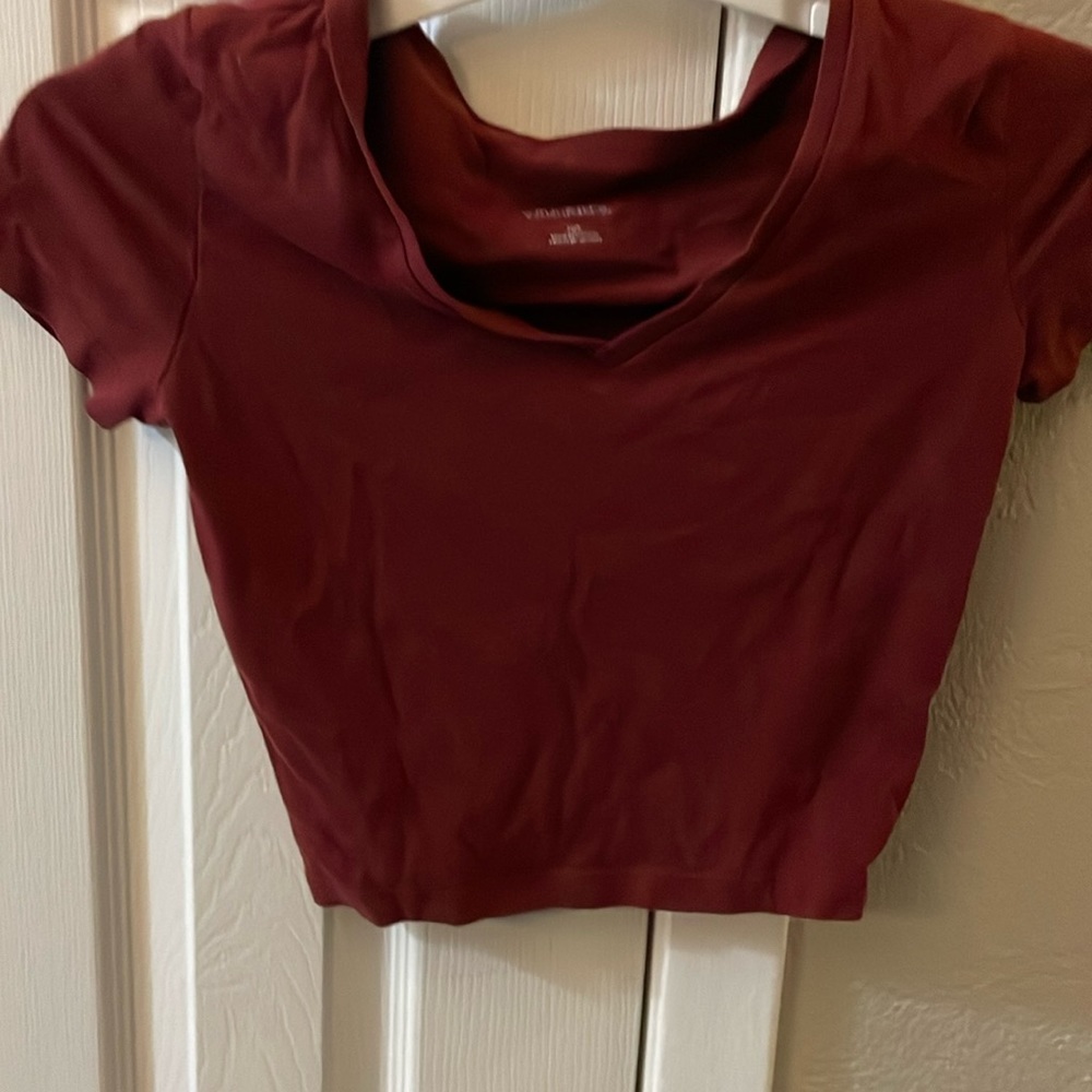Maroon crop top